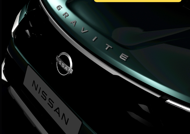 Nissan Gravite MPV 7-सीटर फैमिली कार का फ्रंट डिजाइन भारत में लॉन्च के दौरान